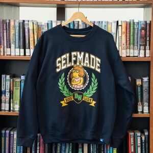 3XL • Arthur x Retrokid • D.W. Read Selfmade Boss Lady Varsity Graphic Crewneck